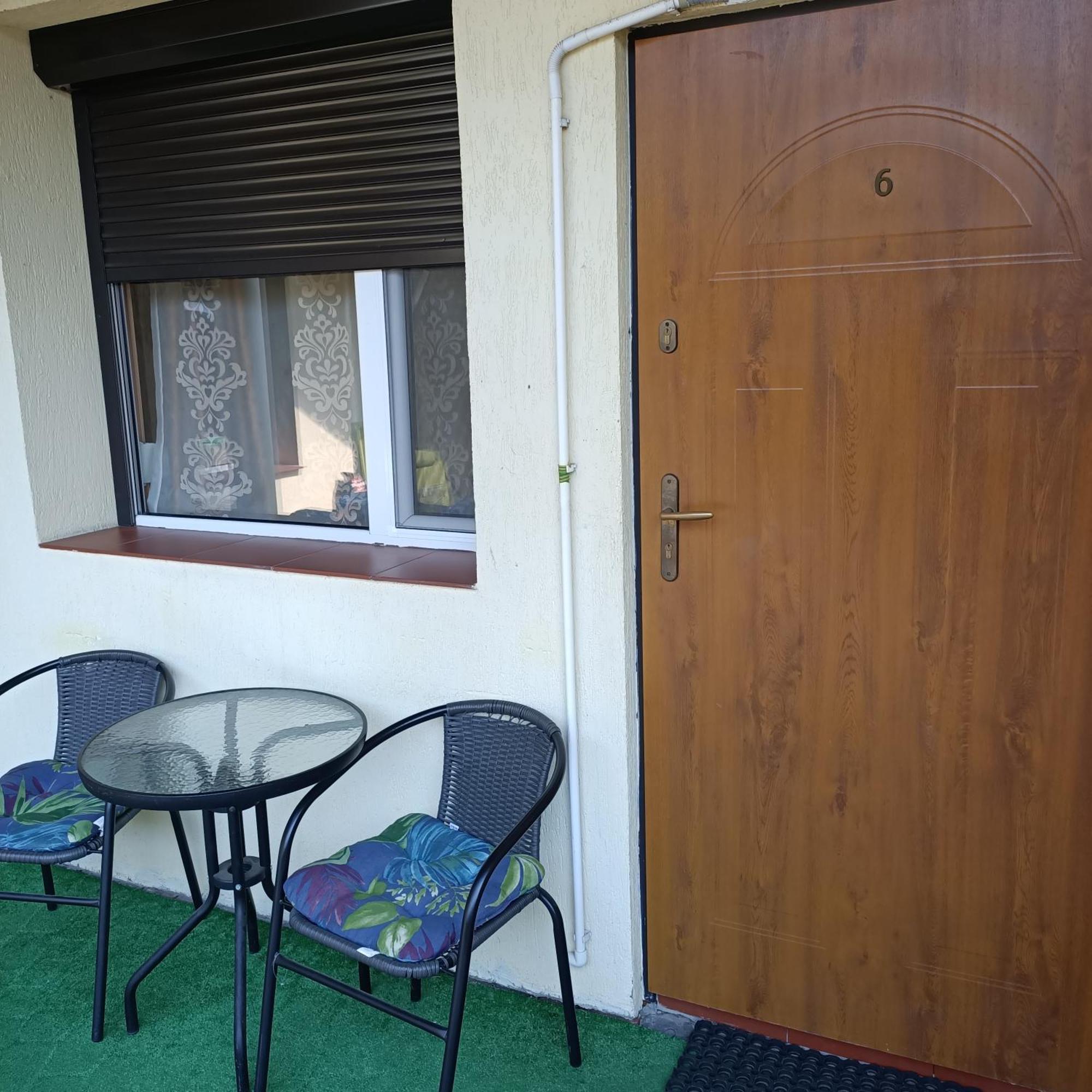 "Vanilla" Pokoje I Apartamenty Nad Brzegiem Jeziora Okuninka Exterior foto