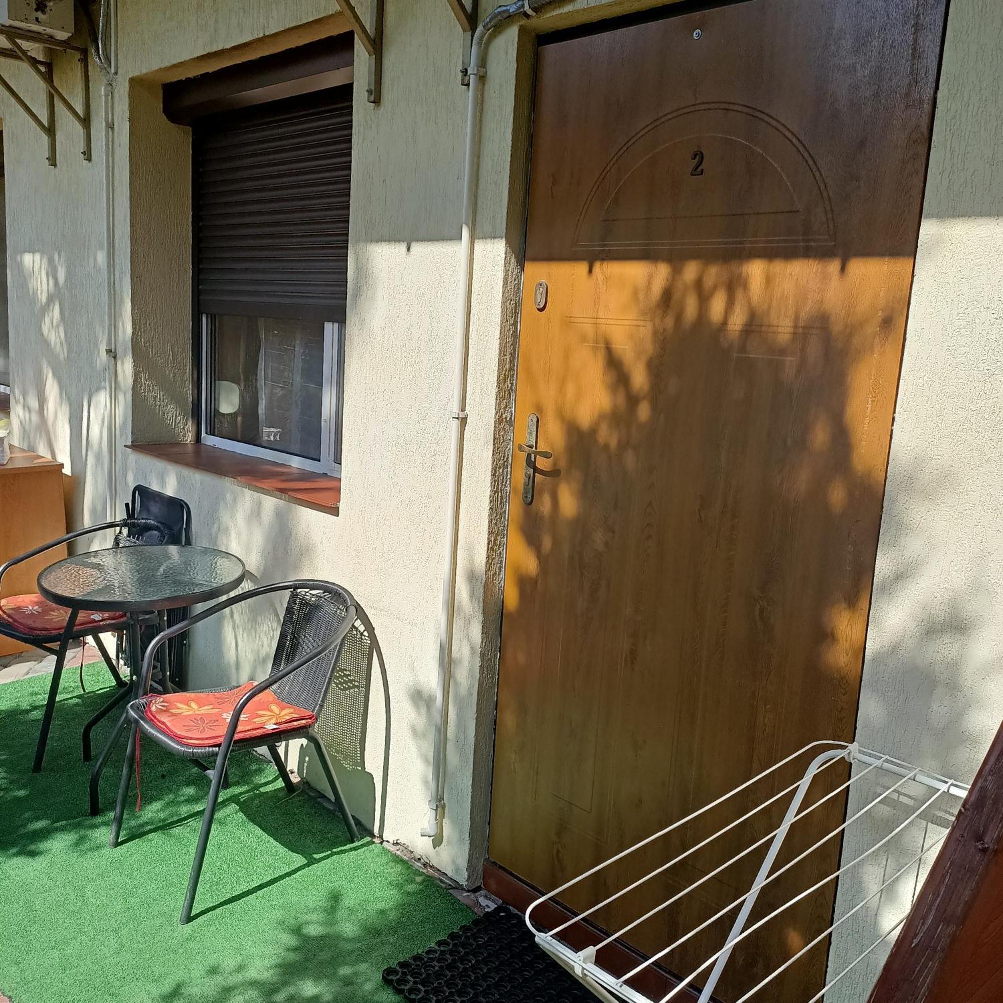 "Vanilla" Pokoje I Apartamenty Nad Brzegiem Jeziora Okuninka Exterior foto